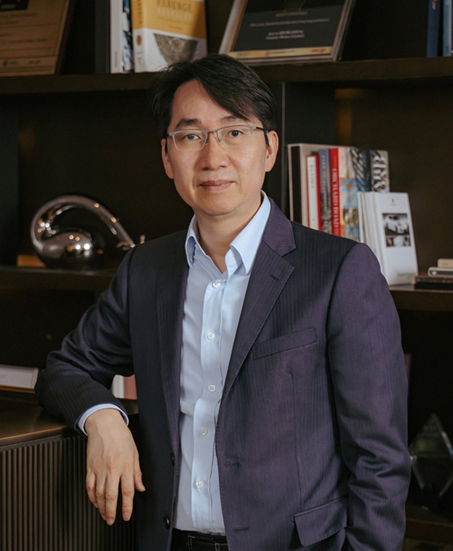 Mr. Chow Hou Man